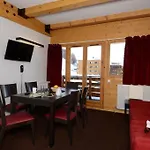 Odalys Le Pelvoux Apart-hotel La Plagne