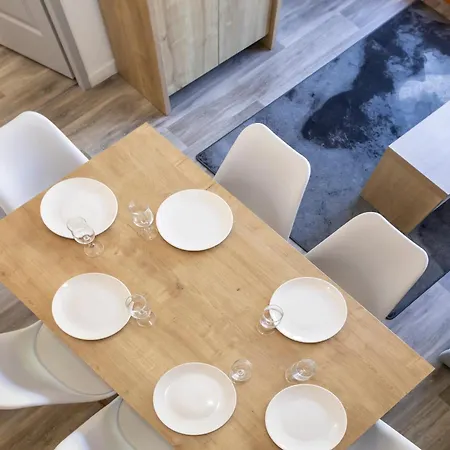 Odalys Le Pelvoux Hotel apartamentowy